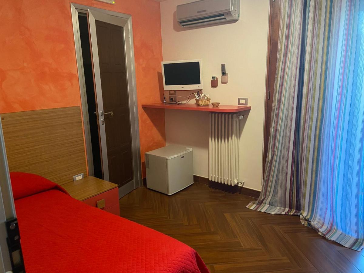 B&B Al Porto Novo Bisceglie Eksteriør billede